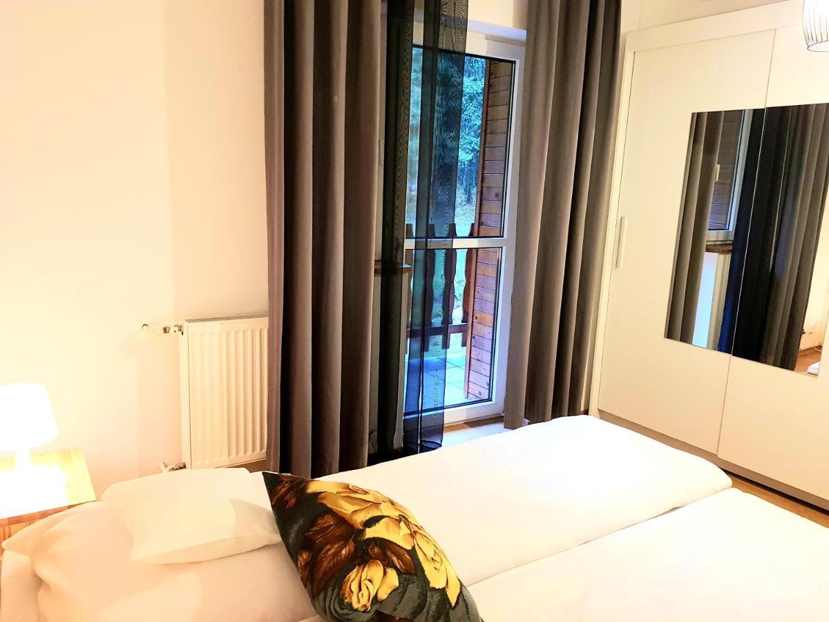 Goralka Apartment